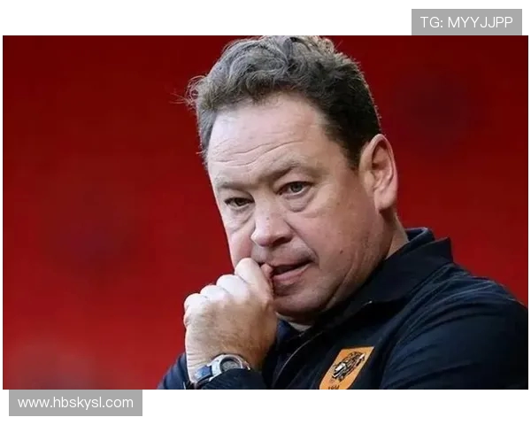 东体报道斯卢茨基将继续全主力出战以武里南联锤炼球队攻防能力